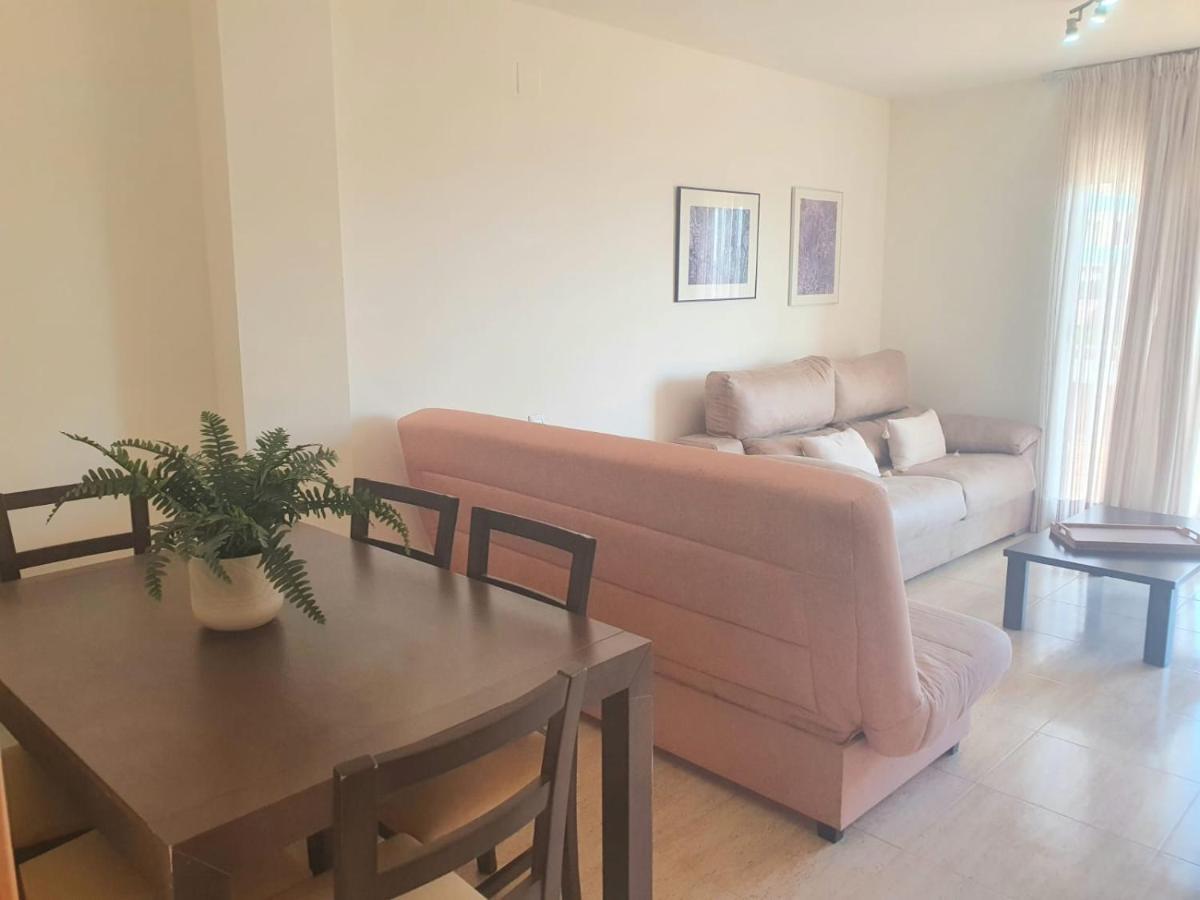 Flamingo Apartment *